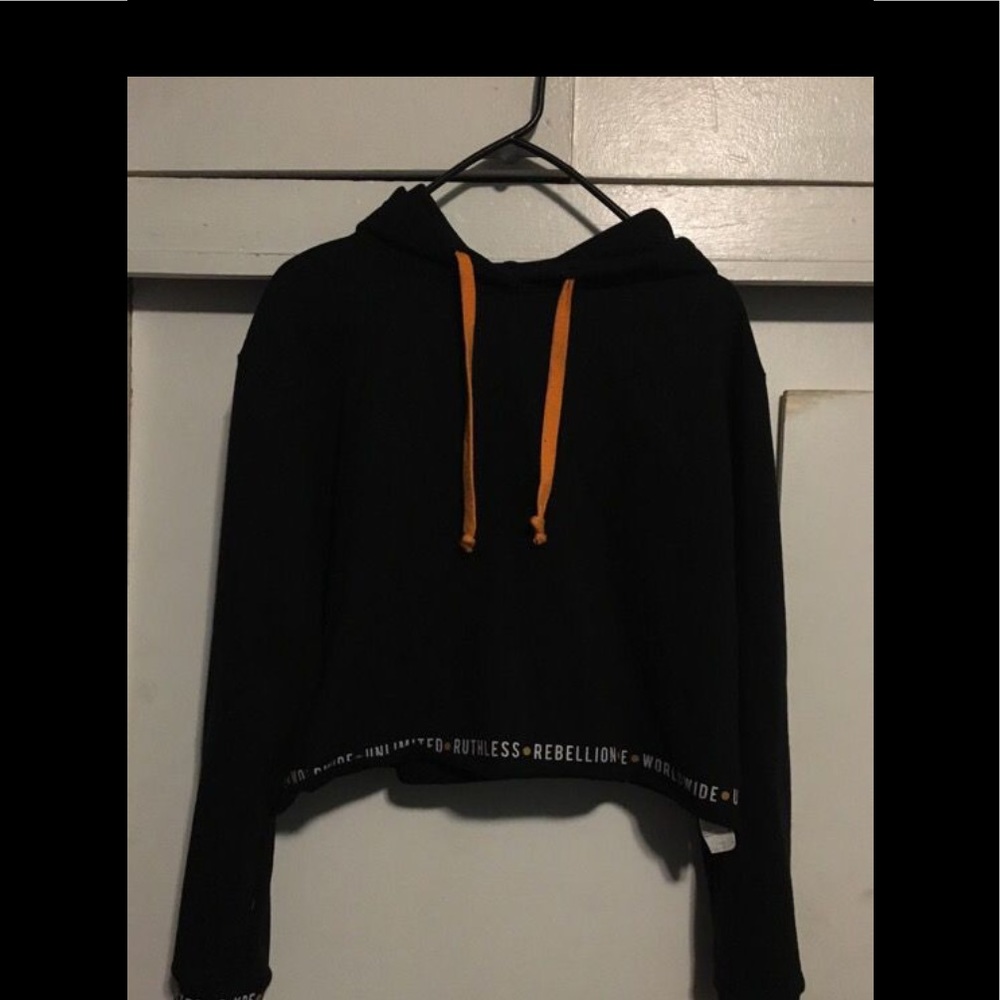 Crop sweater